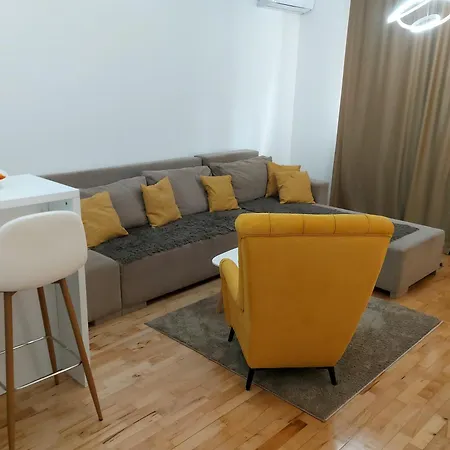 Daire Hollywood Ilidza-centar