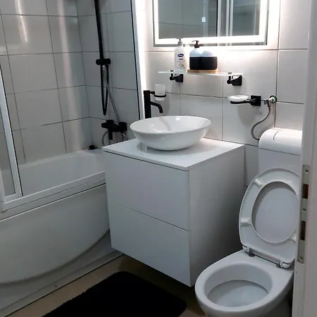 Daire Hollywood Ilidza-centar